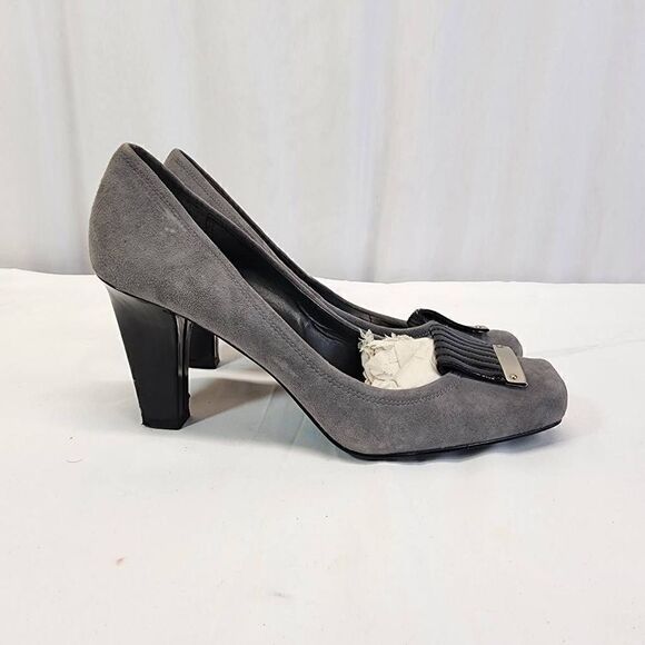 Naturalizer Grey Suede Pump Heels Size 8 - Picture 11 of 11